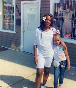 Meet your Posher, Lovely